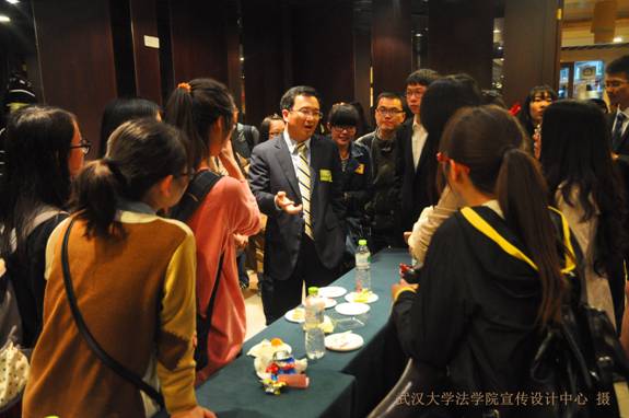 1429090149139173.jpg 谈球吧体育