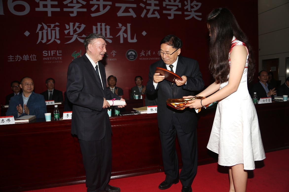 1476774888979618.jpg 谈球吧体育