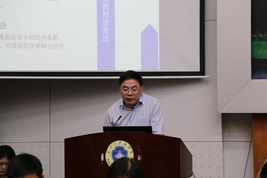 谈球吧体育
