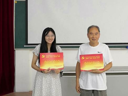 谈球吧体育