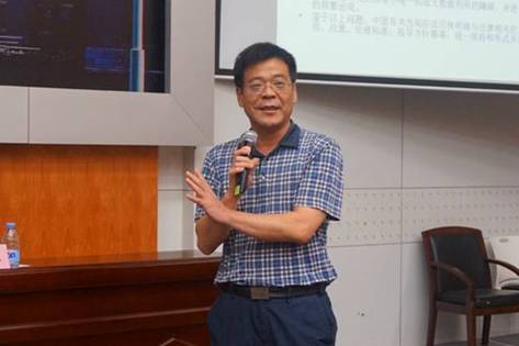 谈球吧体育