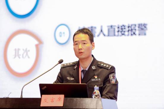 谈球吧体育