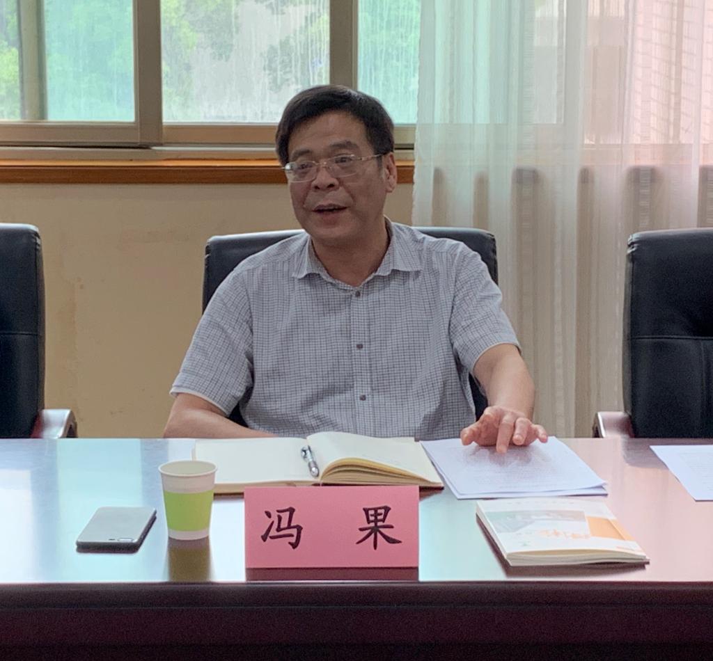 谈球吧体育