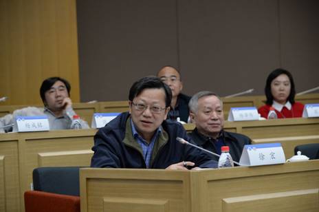 谈球吧体育