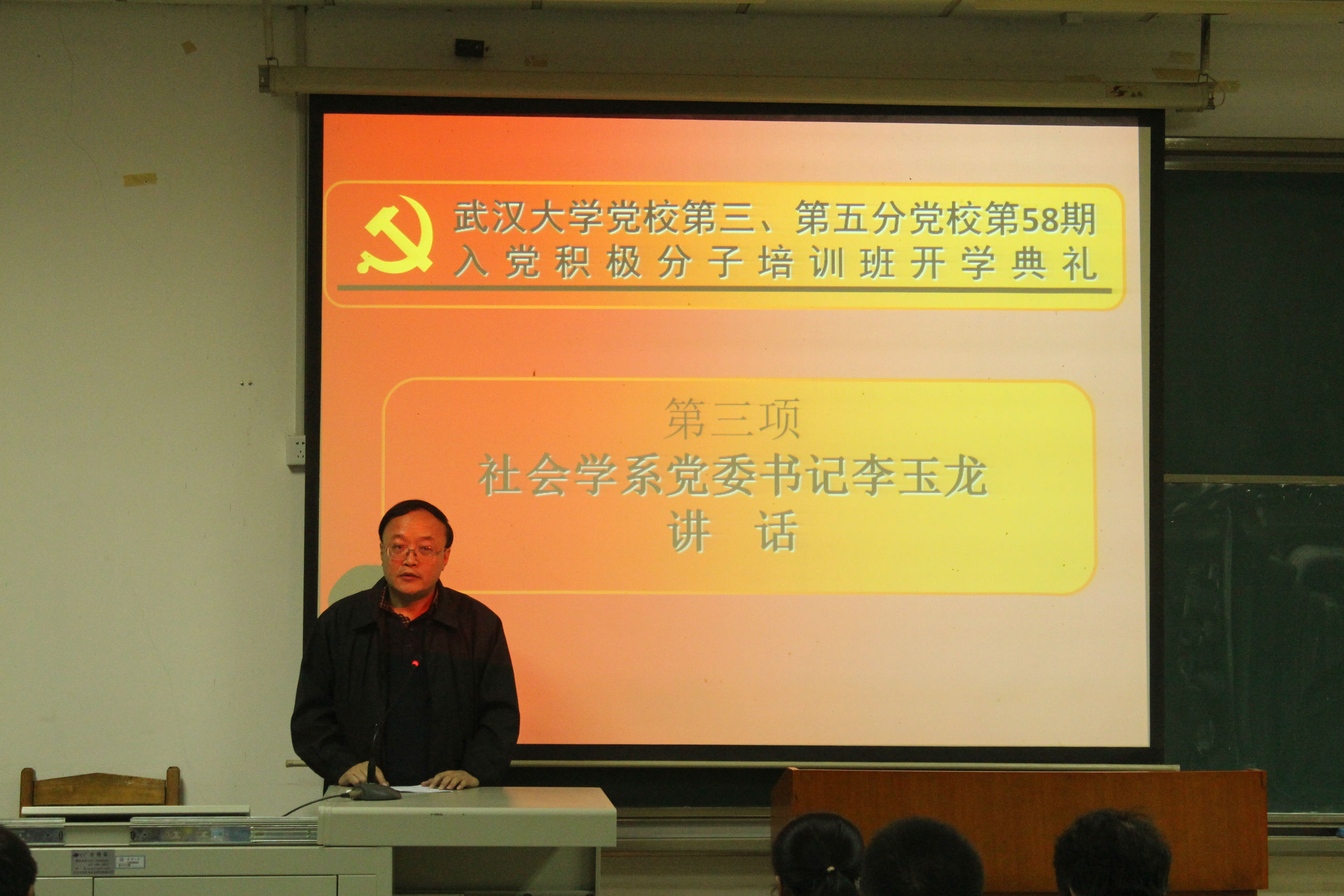 1477018195276522.jpg 谈球吧体育
