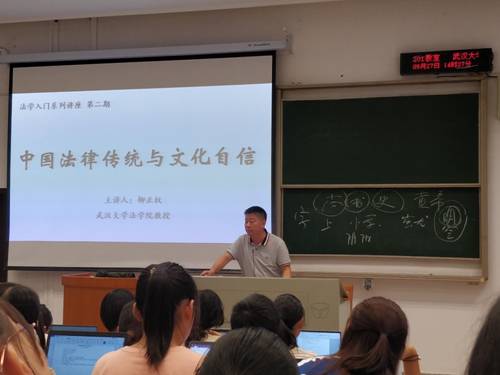 谈球吧体育