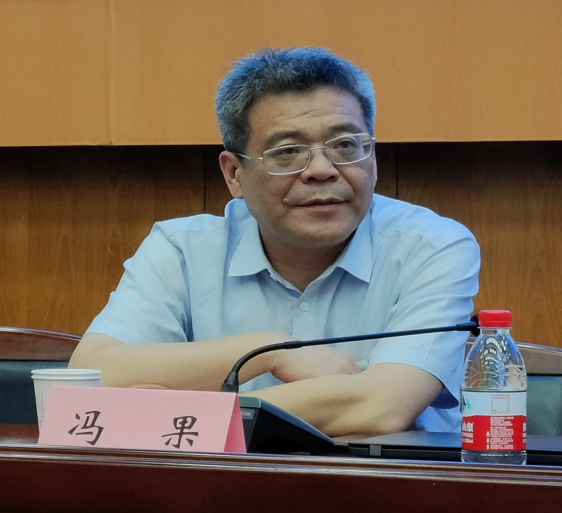 谈球吧体育