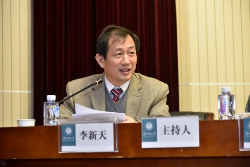 谈球吧体育