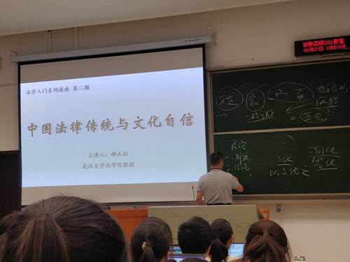谈球吧体育