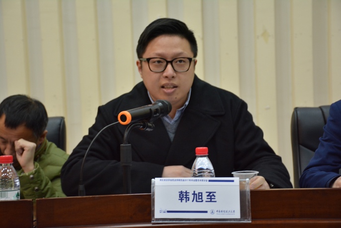 谈球吧体育