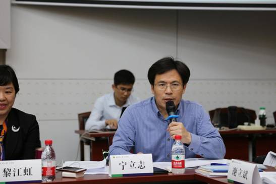谈球吧体育