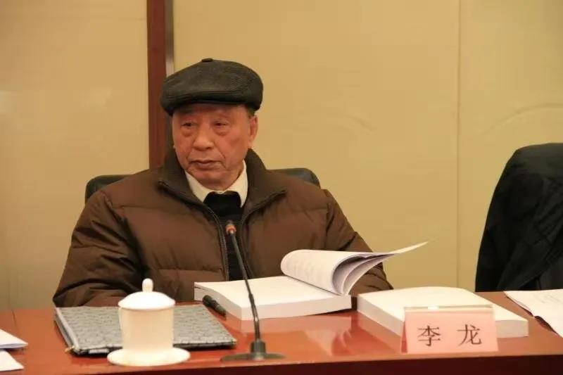 谈球吧体育