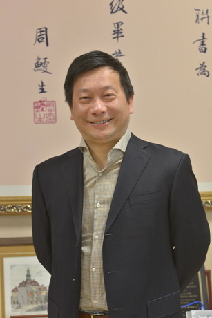 谈球吧体育