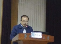 谈球吧体育