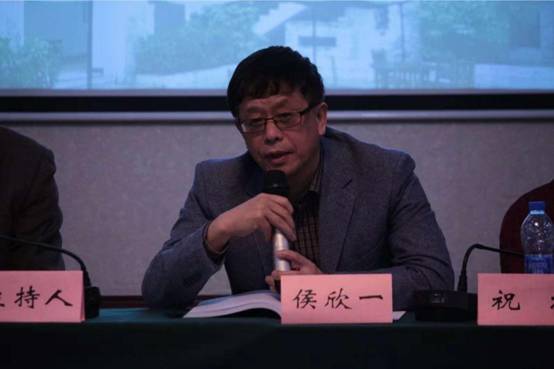 谈球吧体育