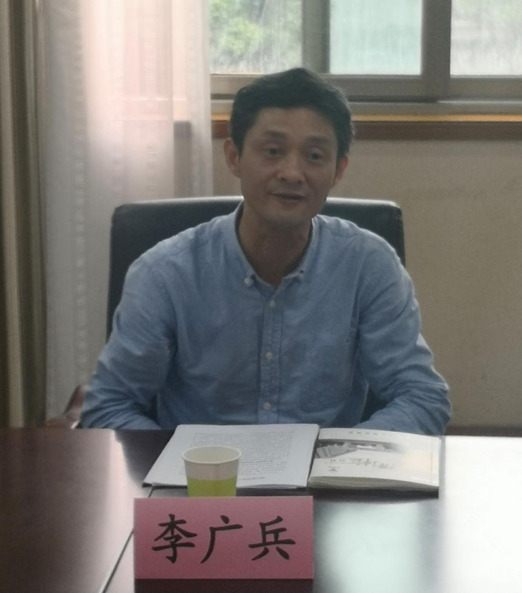 谈球吧体育