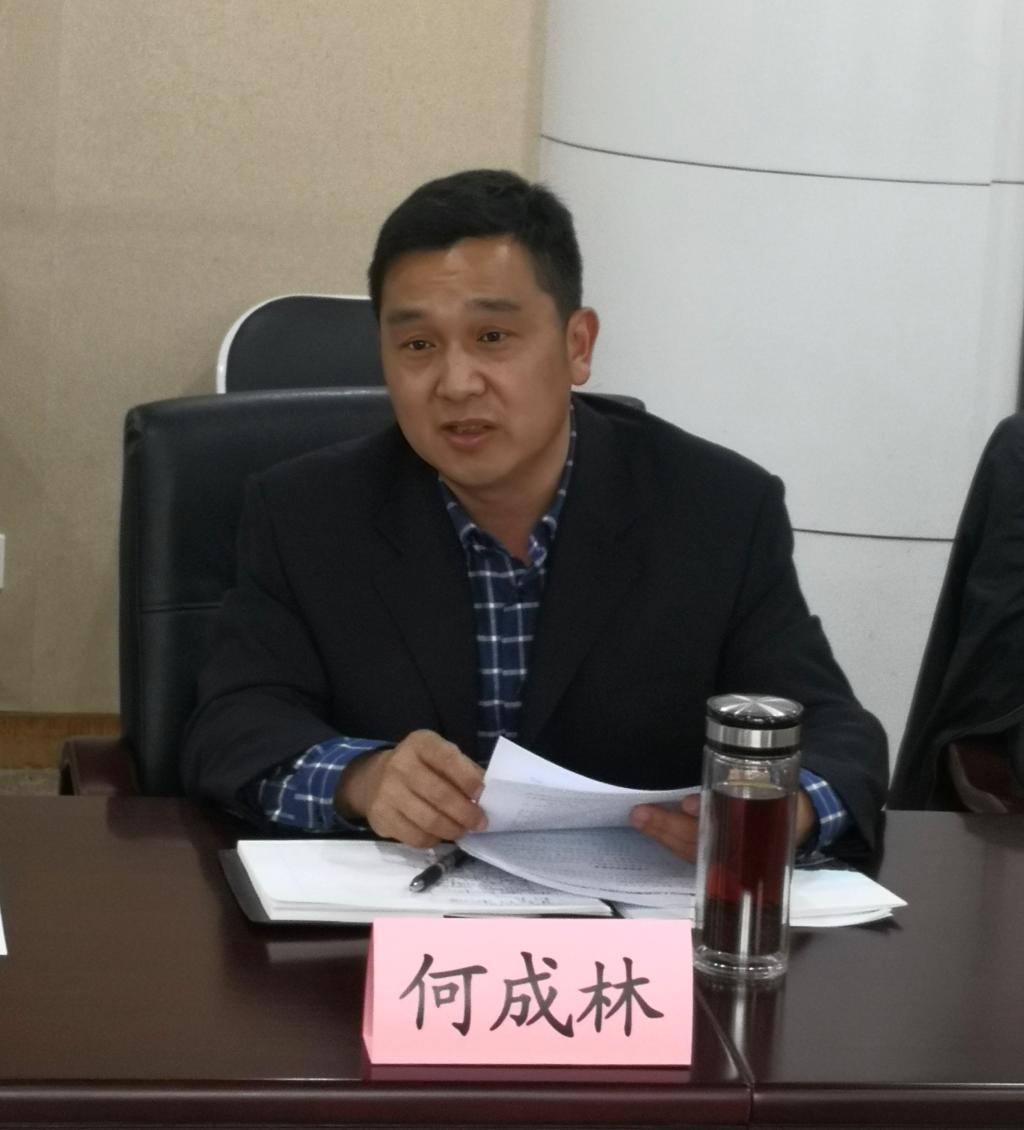 谈球吧体育