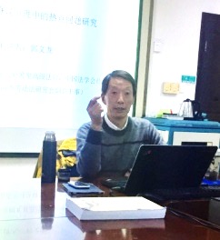 谈球吧体育