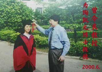 谈球吧体育
