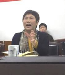 谈球吧体育