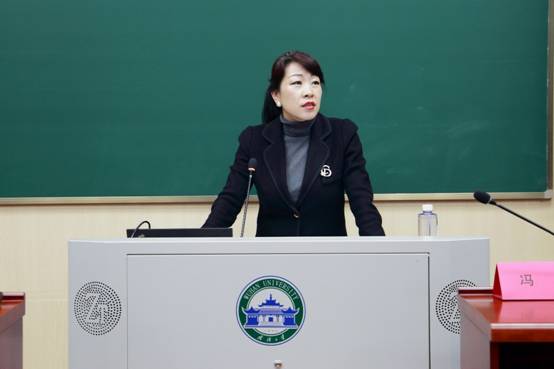 谈球吧体育